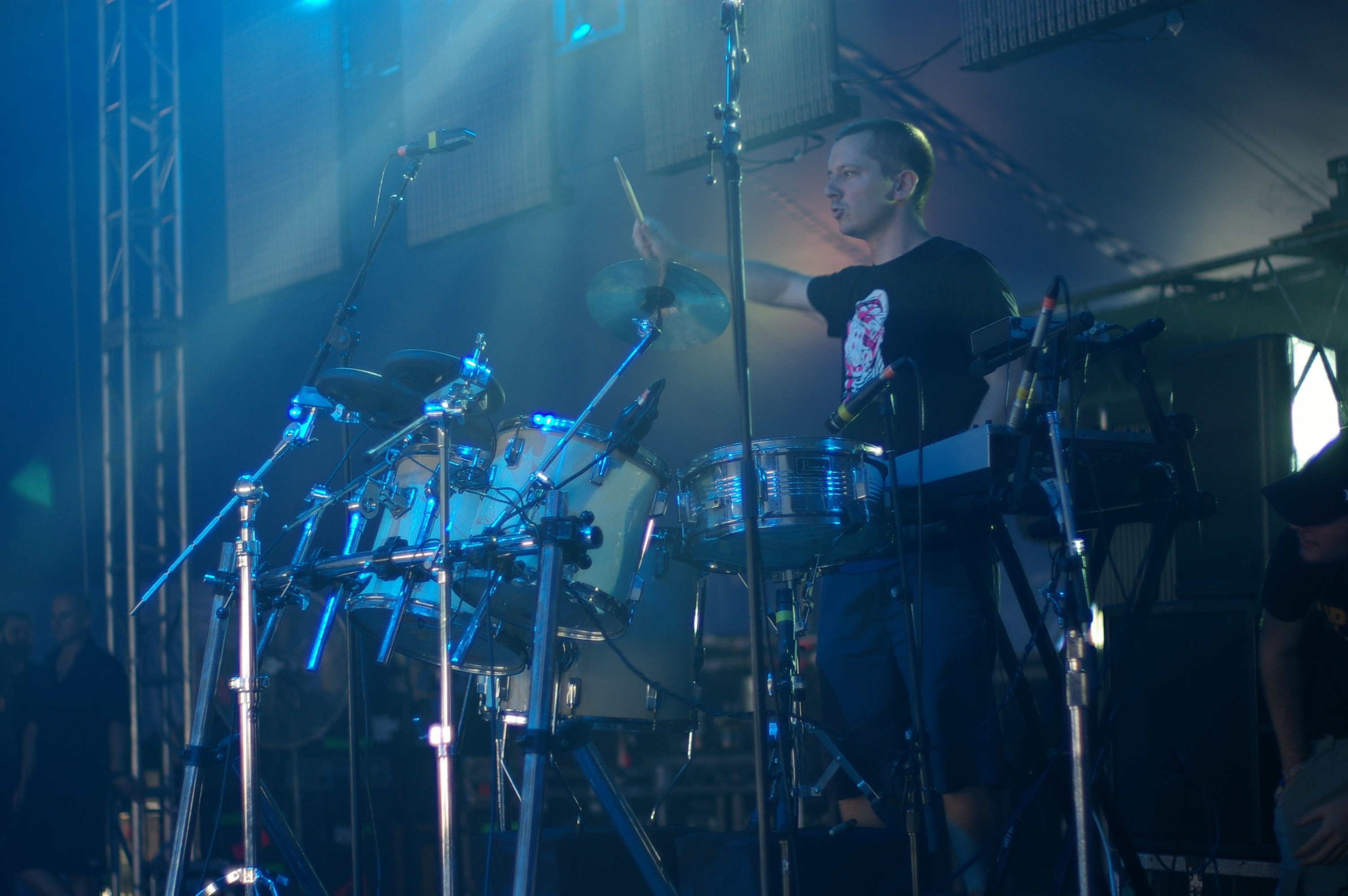 Kris Swales on drums at Big Day Out